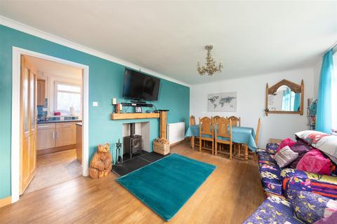 3 bedroom semi-detached house for sale, 33 Ladeside, Reston, TD14