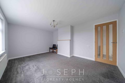 3 bedroom property to rent, Robin Drive, Ipswich, IP2