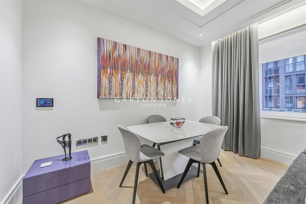 Dining Area.jpg