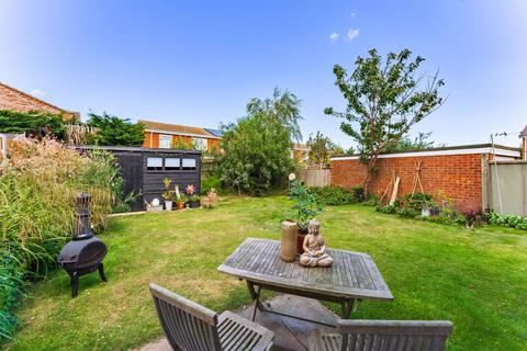 undefined, Woodstock Way, Martham