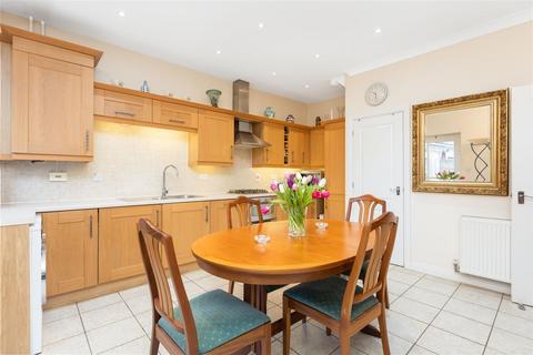 4 bedroom detached house for sale, Heathcliff Avenue, Fairfield SG5 4EY