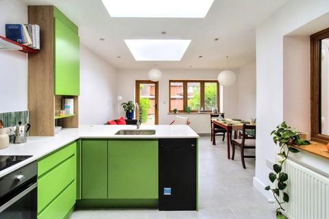 3 bedroom terraced house to rent, Anslow Avenue, Beeston, Nottingham, NG9 2SW