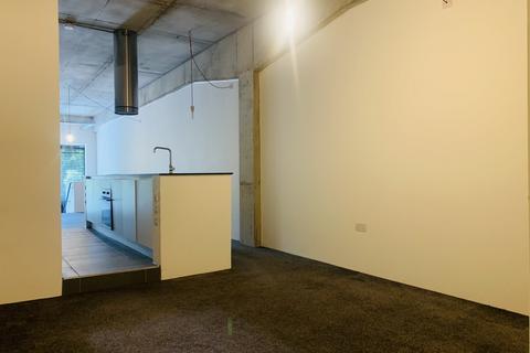 2 bedroom flat to rent, Lakeshore, Lake Shore Drive, Bristol, BS13