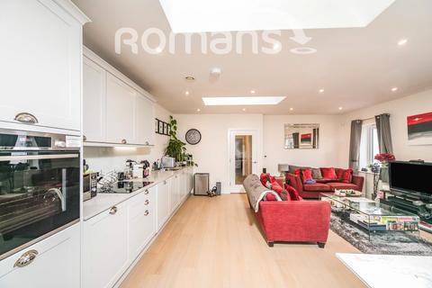 2 bedroom flat to rent, Candlewood Drive, Reading, RG2