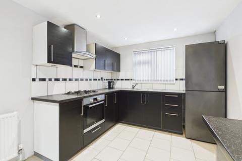 3 bedroom semi-detached house for sale, Beckhampton Road, Bestwood Park, Nottingham