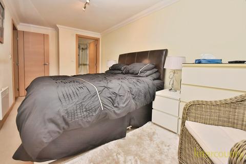 2 bedroom maisonette to rent, Northfields, Essex CM24