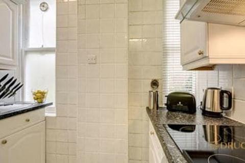 1 bedroom flat to rent, Hill Street, Mayfair, W1J
