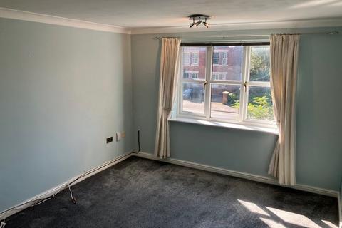2 bedroom flat to rent, Birch End, All Saints Road, Warwick, CV34