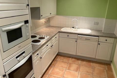 2 bedroom flat to rent, Birch End, All Saints Road, Warwick, CV34