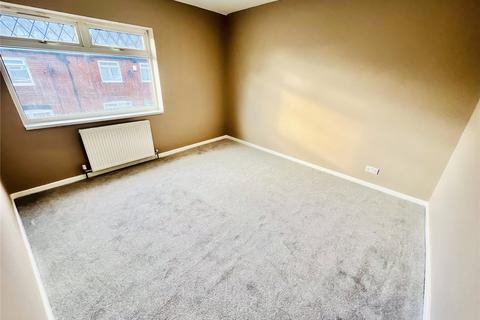 2 bedroom terraced house to rent, Dawlish Road, Leeds, West Yorkshire, LS9