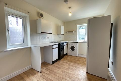 2 bedroom flat to rent, Granada Mews, Manchester, Greater Manchester, M16