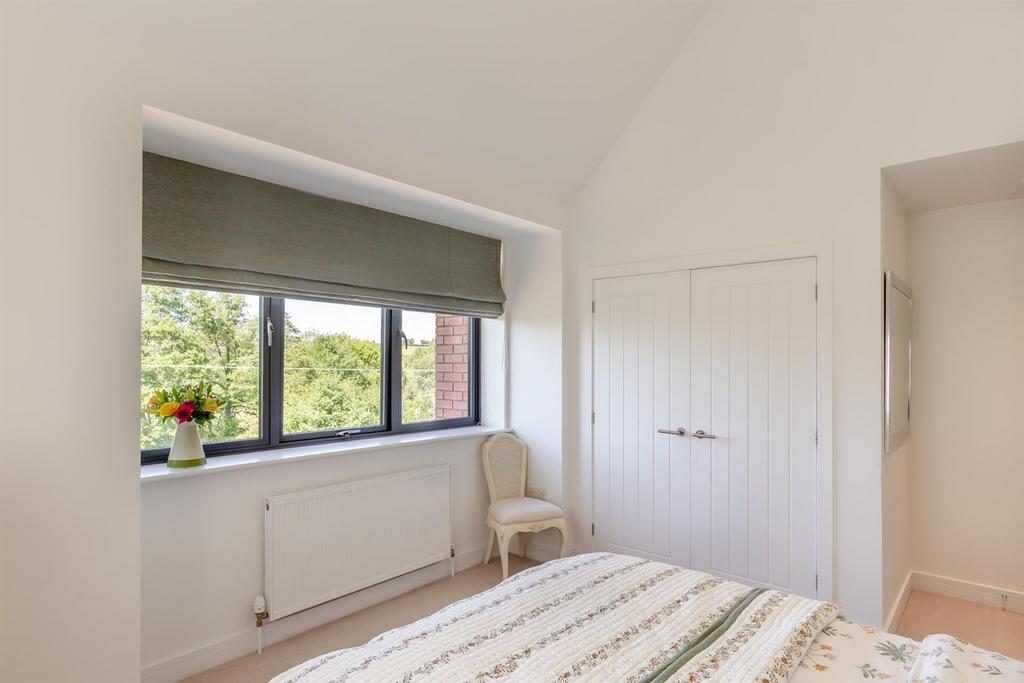 8649640-interior08.jpg
