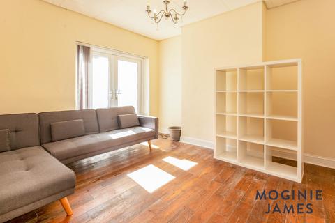3 bedroom terraced house to rent, St. Peters Street, Cardiff, Cardiff, CF24