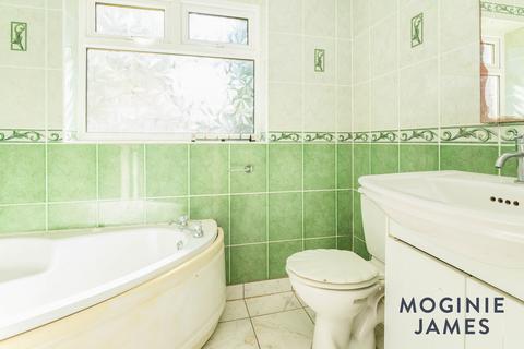 3 bedroom terraced house to rent, St. Peters Street, Cardiff, Cardiff, CF24