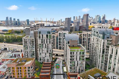 3 bedroom apartment to rent, 1 Emily Street, London, Greater London, E16
