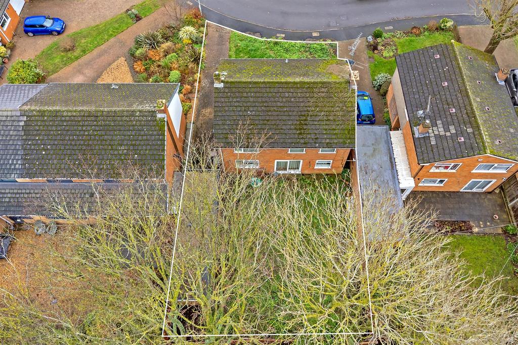 14 Barncroft Road-4.jpg