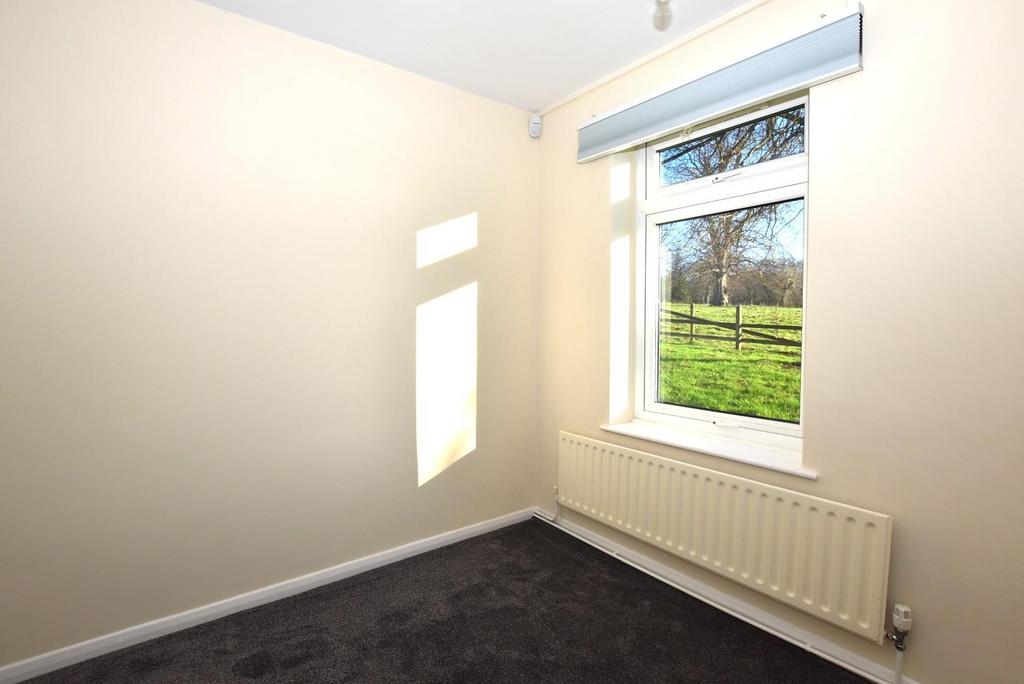 Bedroom 2 2.JPG