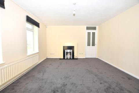 2 bedroom flat to rent, Lime Grove, Darley Dale, Matlock