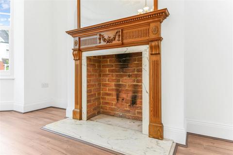 undefined, Belgrave Road, London