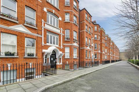 2 bedroom flat for sale, Fulham Road, London