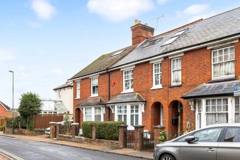 Rushams Road, Horsham, RH12