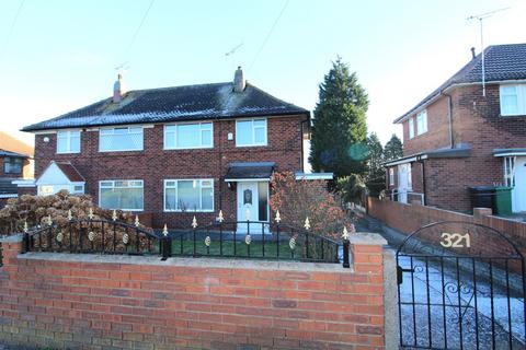 2 bedroom terraced house to rent, Belle Isle Road, Leeds
