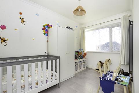 undefined, Paddocks Close, Harrow, HA2