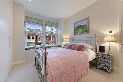 2 bedroom maisonette for sale, Ormiston Grove, London W12