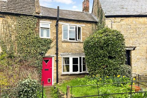 1 bedroom terraced house to rent, Main Street, Brackley NN13
