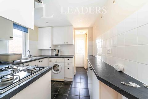 2 bedroom terraced house to rent, Mount Street, Dorking, Surrey, RH4