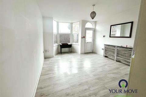 2 bedroom flat to rent, Hardres Street, Kent CT11