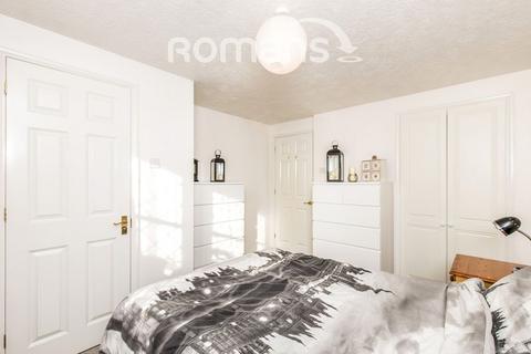 2 bedroom terraced house to rent, Moorhen Drive, Lower Earley, Reading, RG6