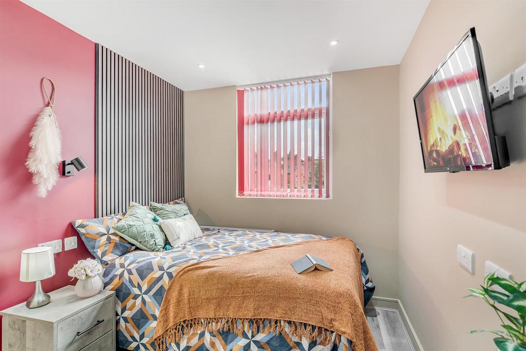 26 Ellys Road, Coventry, CV1 4 EW (119).jpg