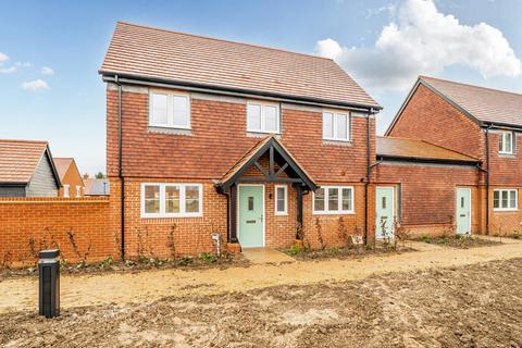 3 bedroom link detached house to rent, Marvel Row Lane, Hampshire RG23