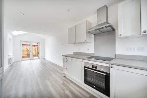 3 bedroom link detached house to rent, Marvel Row Lane, Hampshire RG23