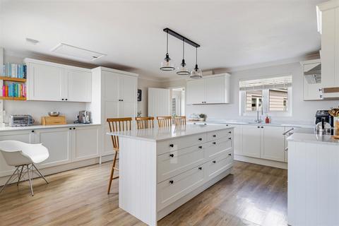 4 bedroom detached house for sale, Higher Island, Blackawton