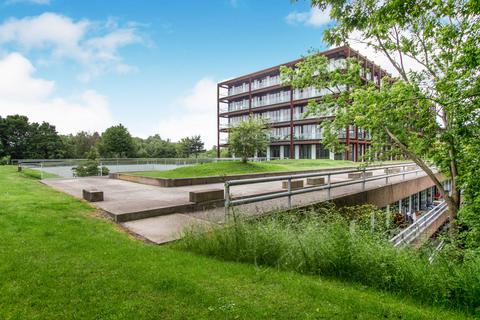 undefined, Lakeshore, Lake Shore Drive, Bristol, BS13