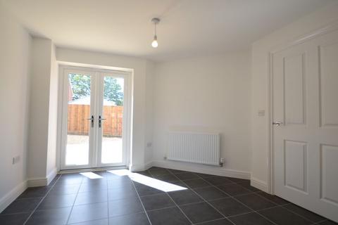 3 bedroom detached house to rent, Rana Drive, Church Crookham, Fleet, GU52
