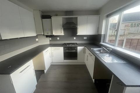 undefined, Long Lane, Huddersfield HD5