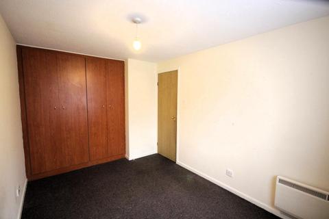 undefined, Swaythling Close, London N18