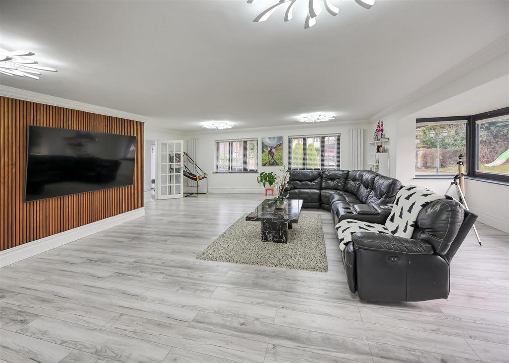 22 Yew Tree Lane-04.jpg