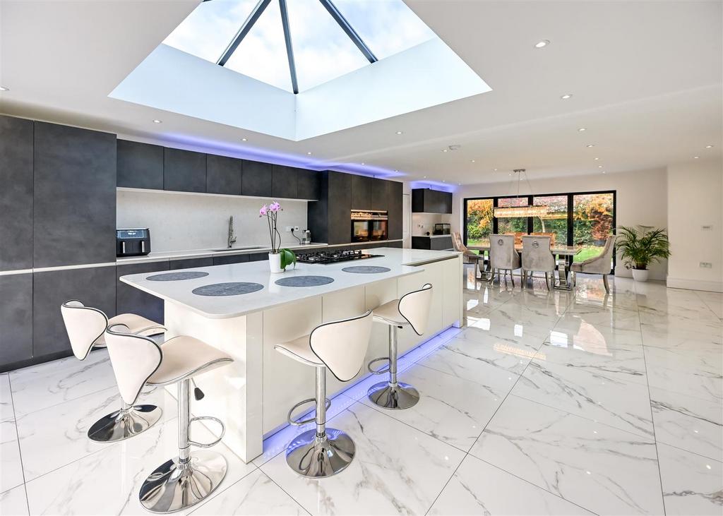 22 Yew Tree Lane-09.jpg