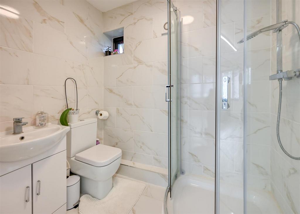 22 Yew Tree Lane-07.jpg