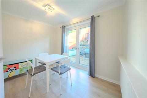 3 bedroom detached house for sale, Dale Park Walk, Cookridge, Leeds, West Yorkshire