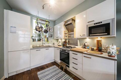 2 bedroom flat for sale, Coldharbour Lane, London SW9