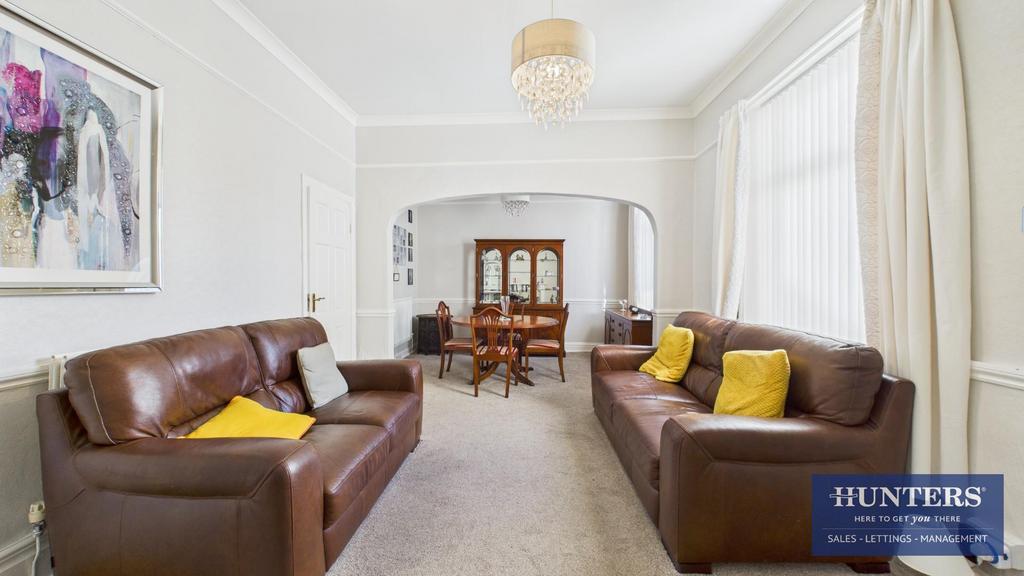 Living/Dining Room
