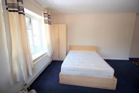 1 bedroom flat to rent, Poplar, LONDON, E14