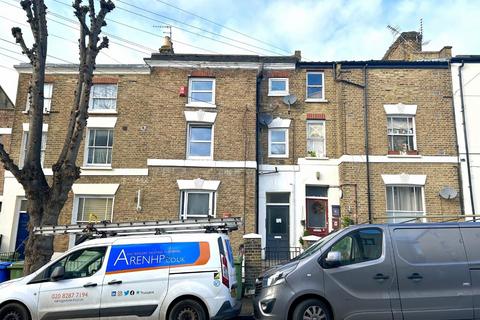 1 bedroom apartment for sale, Rye Hill Park, Peckham, London, SE15