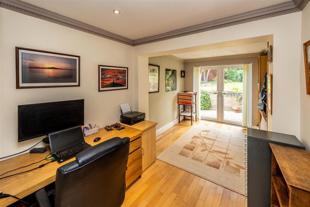 77 RDHudds-300625-27.jpg
