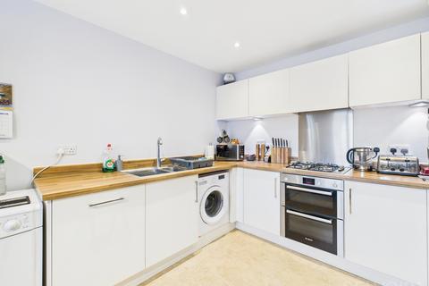 4 bedroom semi-detached house to rent, Hedge Sparrow Road, Stowmarket, IP14